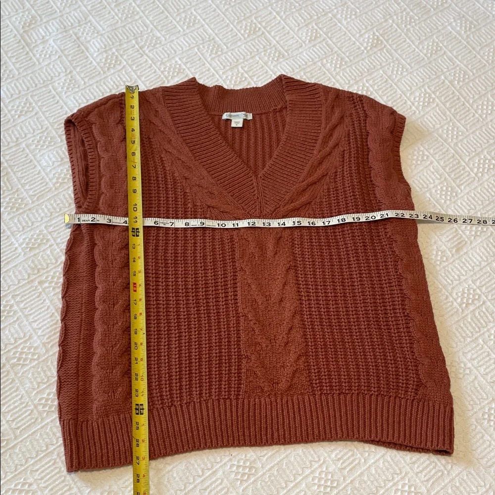 Coldwater creek V-Neck Sweater Vest - Rust medium knit cable cotton